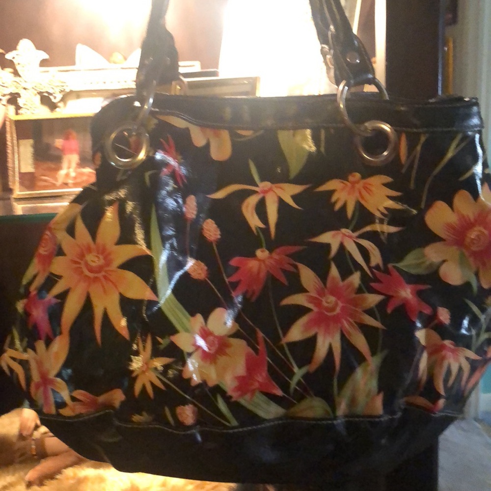 Purse - Picture 4 of 10